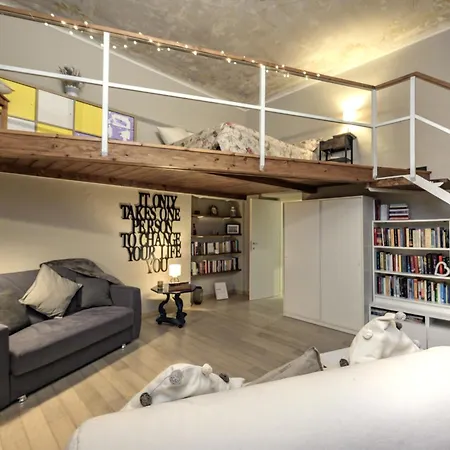 La Casa Del Viaggiatore Апартаменты *